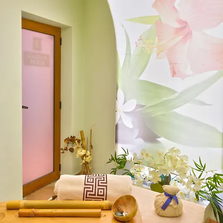 Club Szálloda Hiszarja