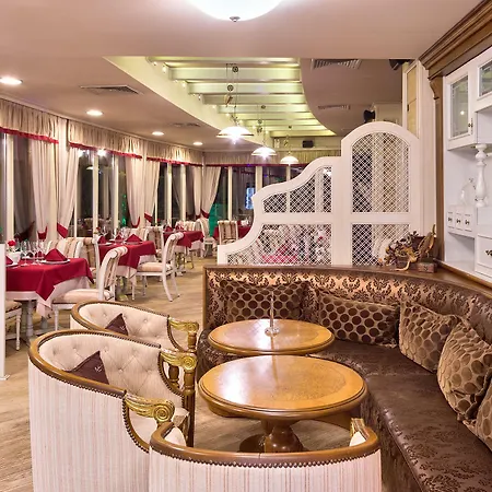 Hotel Club