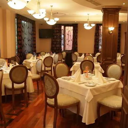 Hotel Club 4*