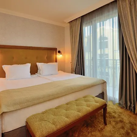 Szálloda Club Hiszarja