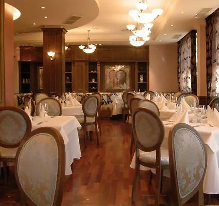 Club 4* Chisarja