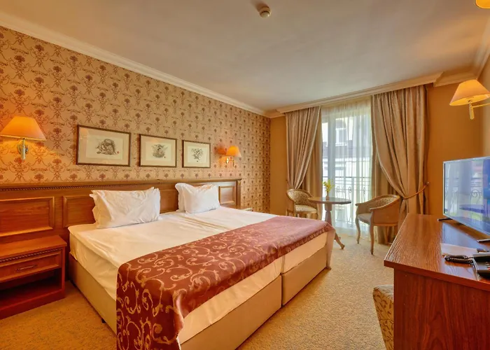 Club מלון היסריה