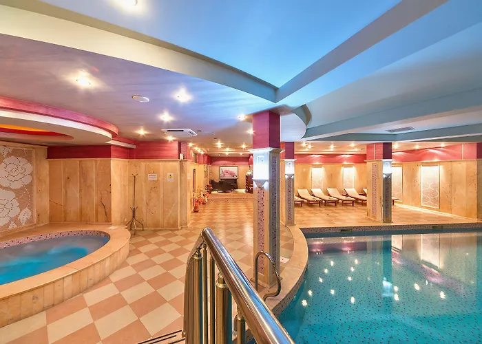 Club 4* היסריה