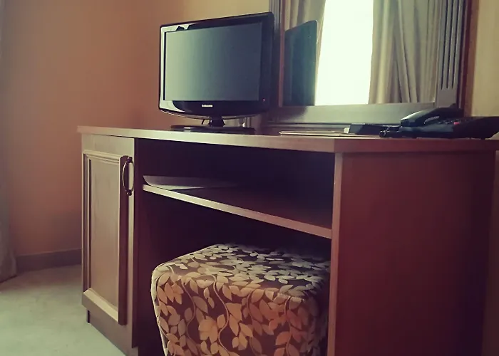 Club 4* היסריה